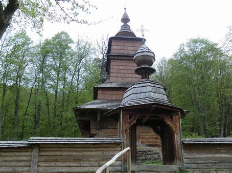 Ukážka maľovaného ohniska z ľudovej architektúry Jablonového