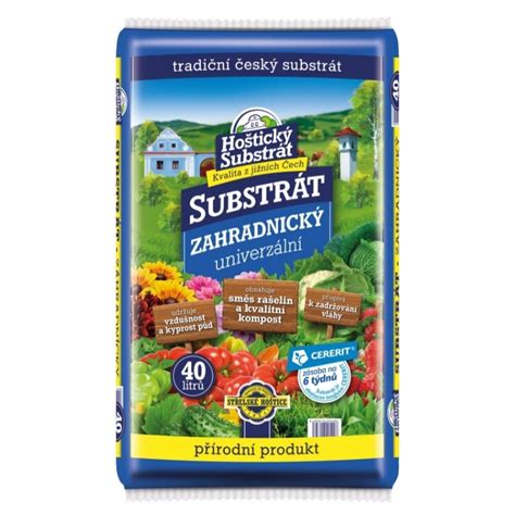 ilustračné foto: záhradnícky substrát v balení a záhradník ho používa