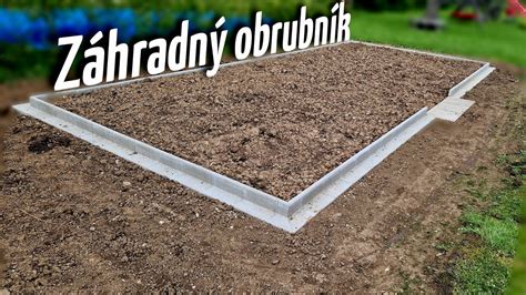 Schéma procesu pokládky kobercového trávnika od prípravy pôdy až po finálnu údržbu