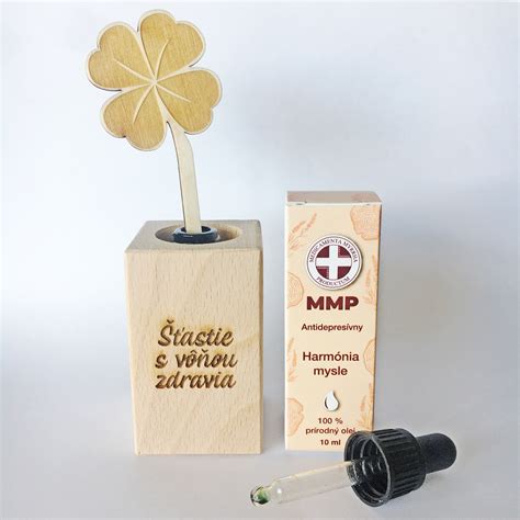 Fľaštičky s prírodnými insekticídmi a olejmi