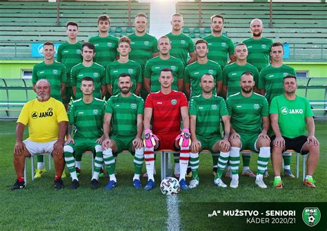 Tímová fotografia zakladateľov Lite and Fog