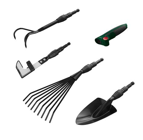 Ilustračné foto rôznych druhov postrekov a záhradného náradia