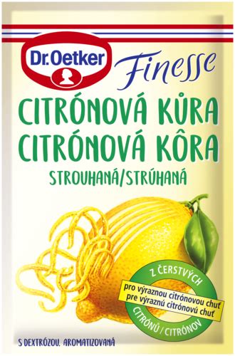 Sušená citrónová kôra rozložená na papieri na pečenie