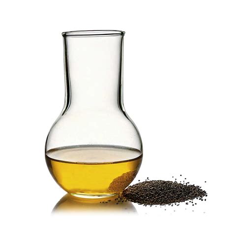 Ilustrácia semien lotosu pred a po namáčaní