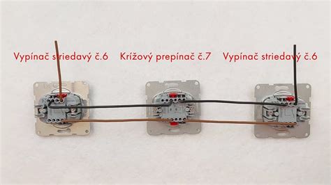 Schéma vrúbľovania s detailom spojenia kambiálnych vrstiev