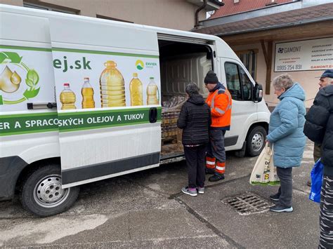 ilustračné foto: zber vňate kôpru
