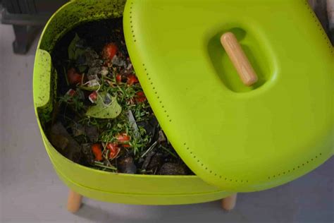 Porovnanie vermikompostéra a Bokashi kompostéra pre domácnosti