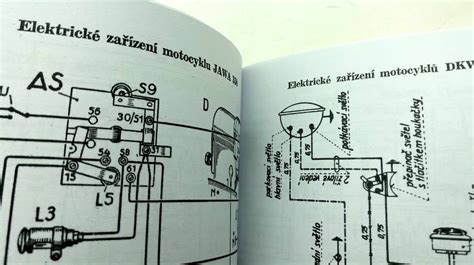 Schéma pojazdového systému kosačky