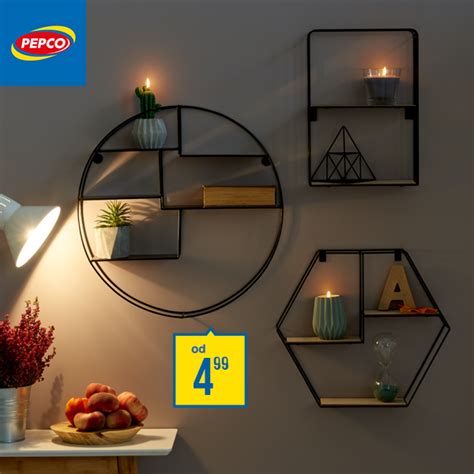 Detailne znázornená konštrukcia lisu na ovocie s drevenými a kovovými prvkami