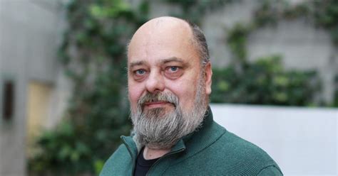 Scenárista Petr Jarchovský pri písaní scenára k trilógii Záhradníctvo