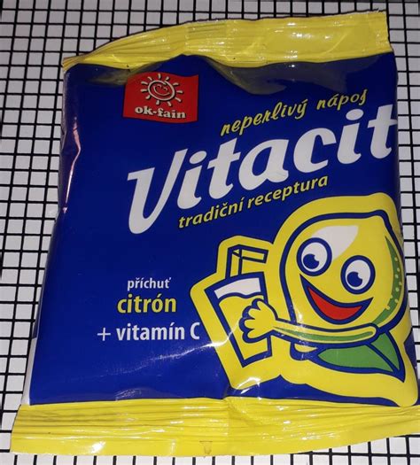 Infografika znázorňujúca nutričné hodnoty citrónovej kôry v 100g (vláknina, vitamín C, vápnik, draslík)