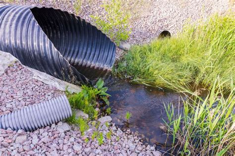 Ukážka priepustnej pôdy s pridaným štrkom pre drenáž