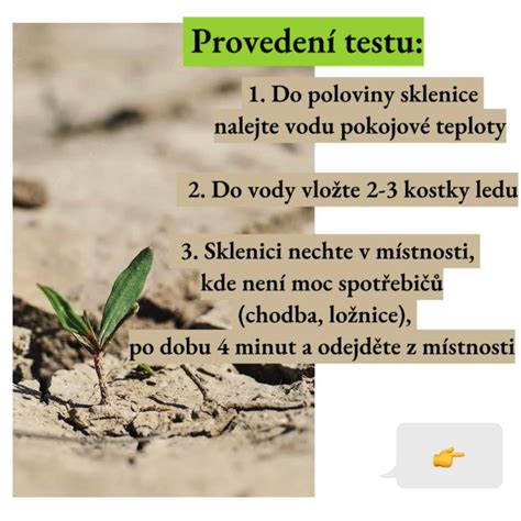 Vizualizácia správnej vlhkosti kompostu - test stisnutím v dlani