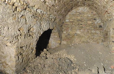 Vodný hrad vo Vranove nad Topľou z 16. storočia