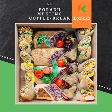 Fotografia inšpiratívneho piknikového menu v krabičkách