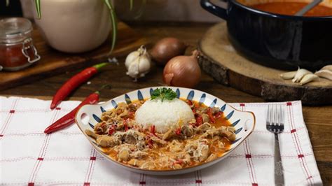 Hotový záhradnícky tokáň s kašou