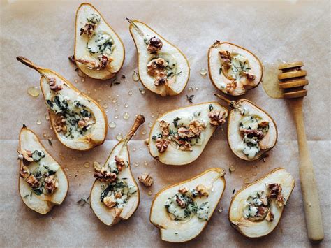Detailná fotografia plodu Hardenpontovej hrušky s typickým sfarbením a textúrou šupky