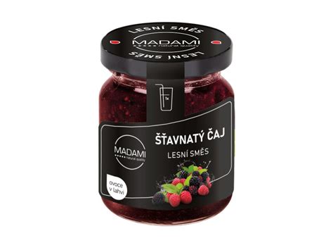 Zmes rôznych substrátových komponentov vrátane piesku a rašeliny