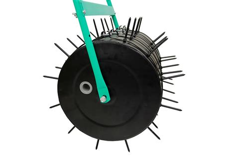 Detail prevzdušňovacieho valca s hrotmi