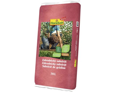 Balenie univerzálneho záhradného substrátu