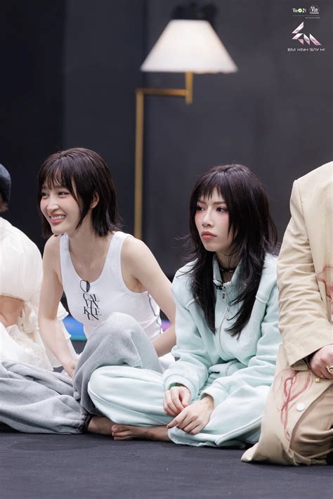 Schéma správnej a nesprávnej zálievky juky